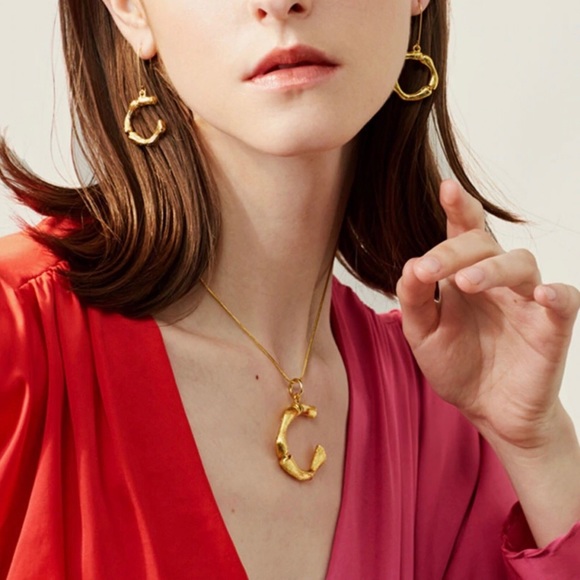 Alphabet Initial Gold Necklace - Picture 3 of 8